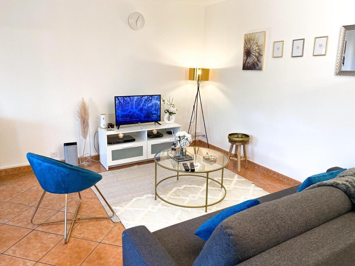 Luxueux Appartement Evry Centre - Parking - Rer A 10 Min Courcouronnes Exteriér fotografie